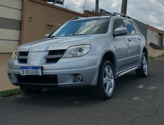 Mitsubishi Airtrek 2.4 5p
