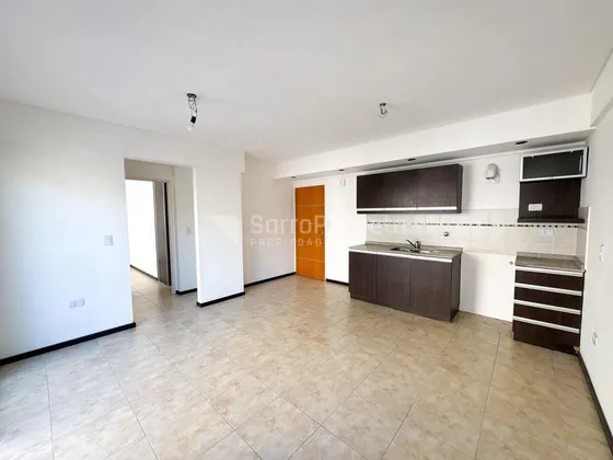 Venta Departamento 2 Ambientes Con Balcón En Morón (3ºc)