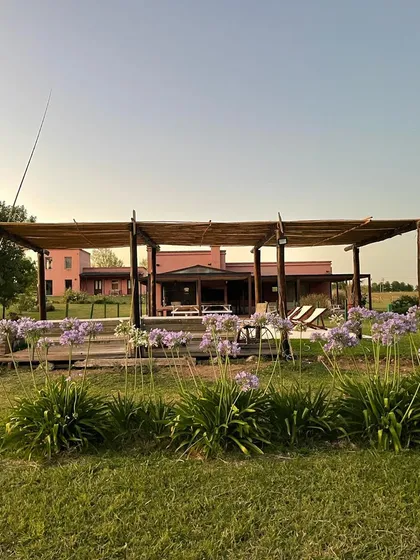 Casa En Chacras Del Paraná