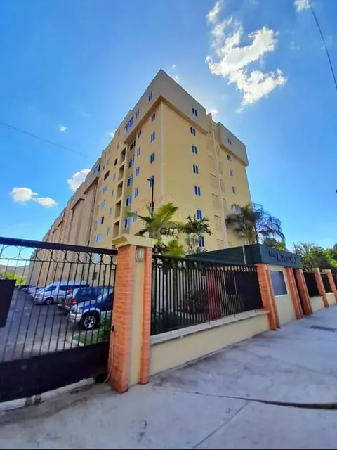 Apartamento En Venta En Naguanagua. 3 Habitaciones, Data Nueva, Pozo De Agua, Piso Bajo. Negociable. Solo Clientes. Lm