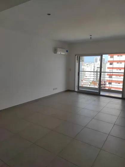 Departamento Monoambiente En Alquiler - 1 Baño - Paternal