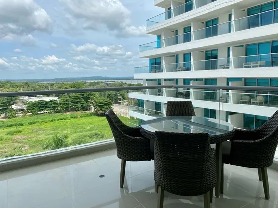 En Cartagena Vendo Apartamento Uso Mixto Zona Morros 