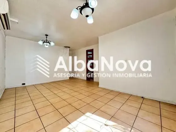 Casa 1 Piso Sector Residencial En Angol (170113)