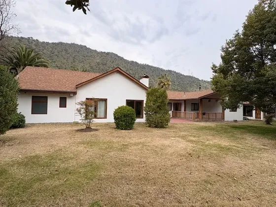 Venta-hermosa Casa Con Hermoso Parque 3d 3b 300 Mts.