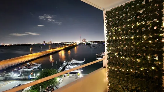 Miami  Bahia Increíble  - Cerca De Todo  - 1 Cuarto + 1 Living Room + Cocina   Y   Free Parking