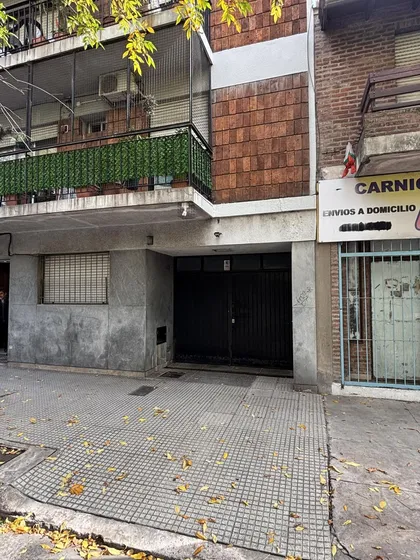 Cochera En Almagro