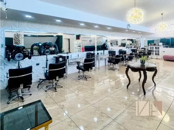 Casa Con 2 Locales Comerciales Frente A Mall Arauco Maipú