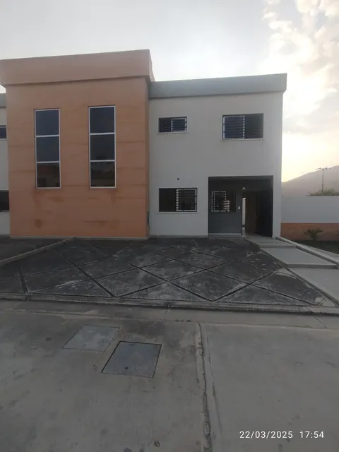 Res Villa Serena San Diego( Hasta 24 Meses De Financiamiento