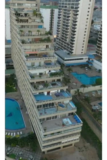 Vendo Apartamento 200m2 Playa Grande 2102