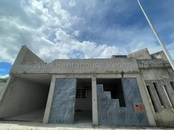  Casa Amplia En Venta Obra Gris Urb La Ciudadela Cagua Gjg 25-16842
