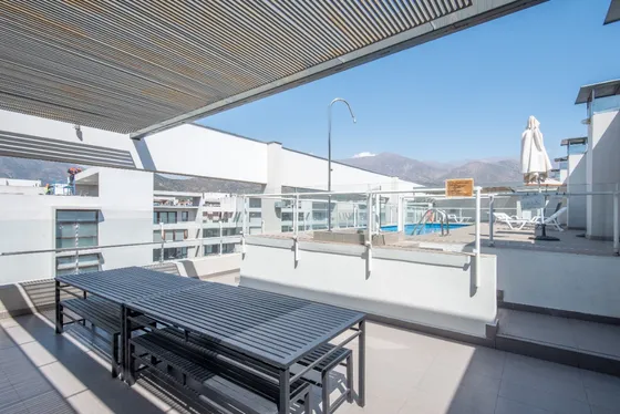 Sin Comisión Av. Las Condes 12523, Piso 2 
