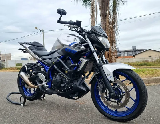 Vendo Yamaha Mt03  Mod 2017 20xxx Km Titular  Al Día  Escape