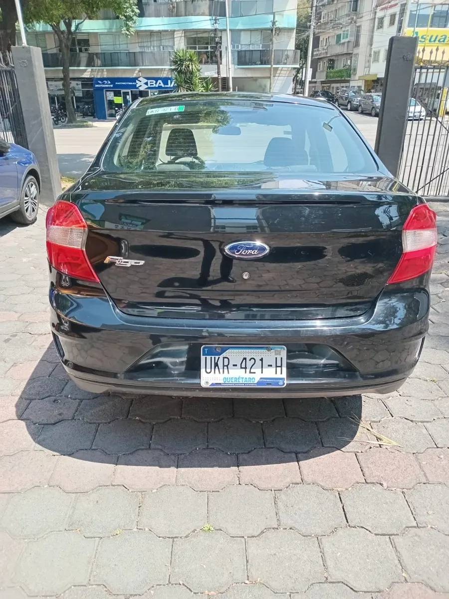 Ford Figo 2019 1.5 Impulse Aa Sedan Mt