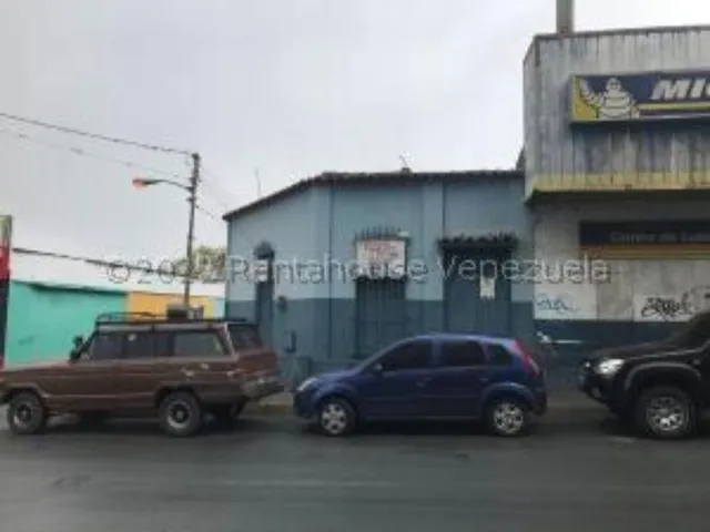  #23-20987  Excelente  Casa Comercial En Los Teques 