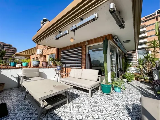 Departamento En Venta De 1 Dorm. En Vitacura