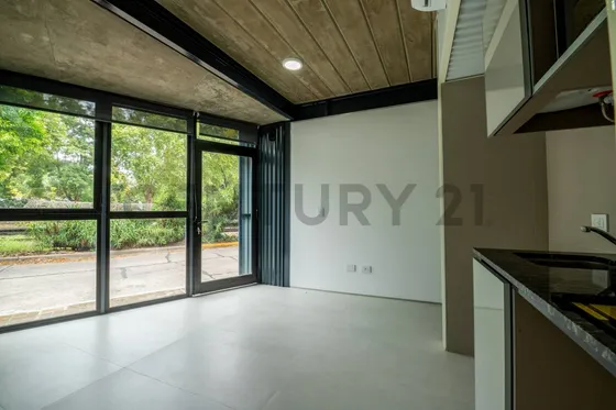 Monoambiente  En Venta - Diseño - A Estrenar En Devoto A Metros  De Plaza Arenales !