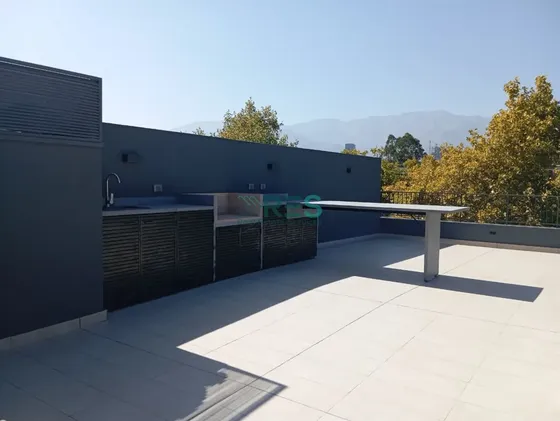 Departamento En Venta De 2 Dorm. En Vitacura
