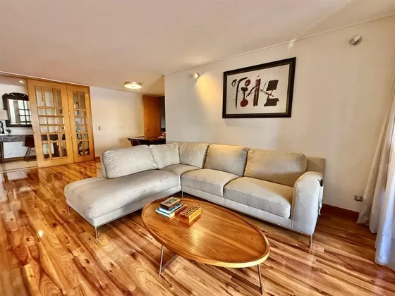Departamento En Venta De 3 Dorm. En Las Condes