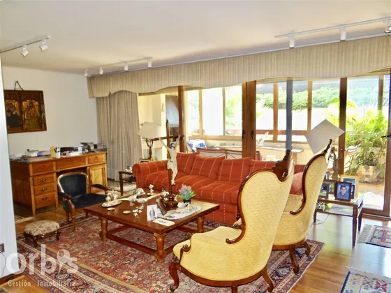 Departamento En Venta De 4 Dorm. En Vitacura