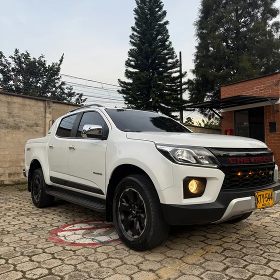 Chevrolet Colorado 2.8 High Country