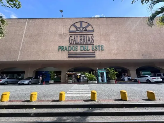 Local El Alquiler Prados Del Este