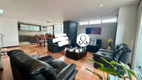 Vendo Apartamento Duplex Esquinero Con Tres Balcones En Bella Suiza Bogotá