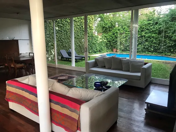 Casa  En Alquiler En La Horqueta, San Isidro, G.b.a. Zona Norte