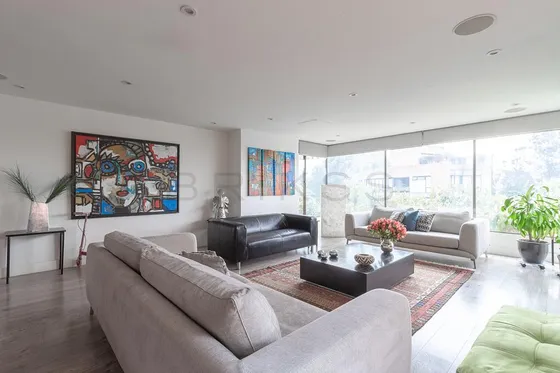 Apartamento En Venta En Los Rosales. Cod V4330