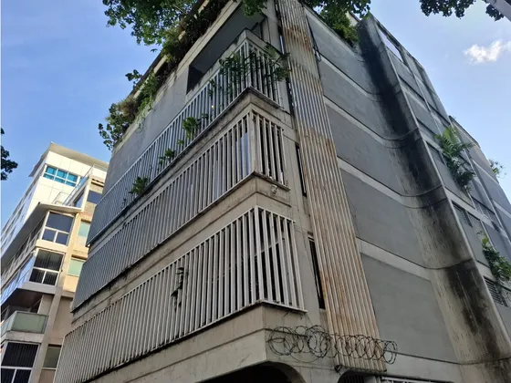 Edificio En Venta En Las Mercedes. Inversión. Caracas  Mb-25-018