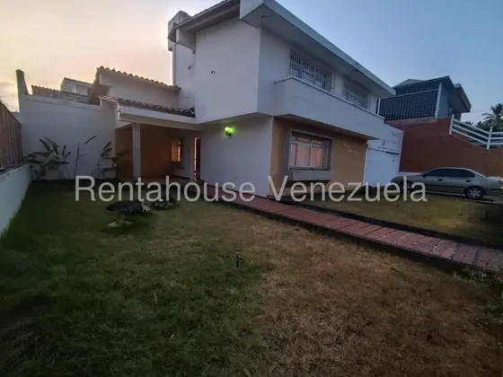 Casa En Venta Urb La Zaragoza Araure - #25-15005 Jm Rah