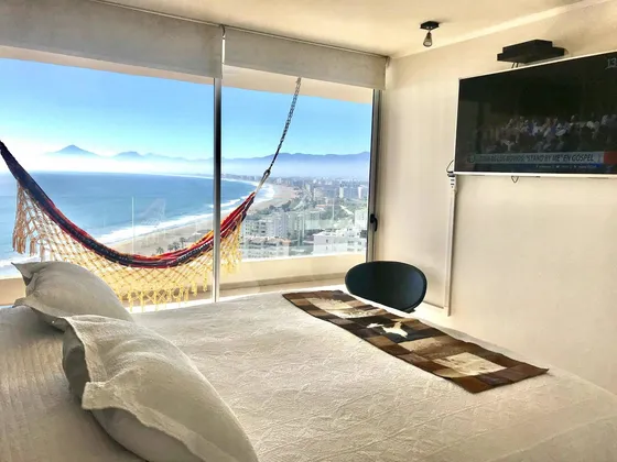 La Choza Vip Roja En La Serena, Espectacular Vista Y Wi-fi