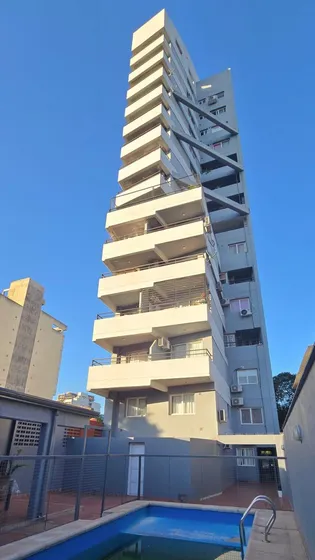 Departamento En Barrio Sur 