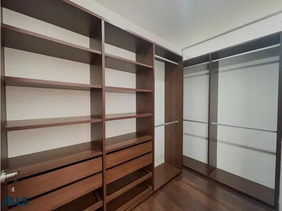 Hermosa Casa Cerca Al Club Llanogrande(mls#247884)