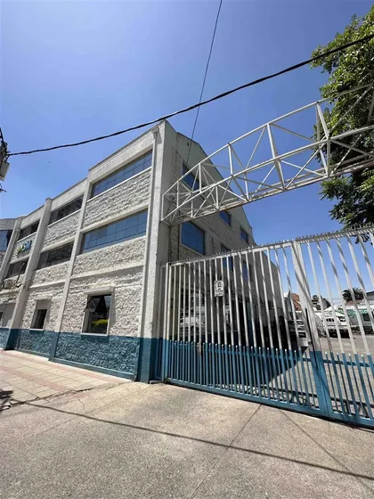 Local Comercial En Arriendo En Independencia