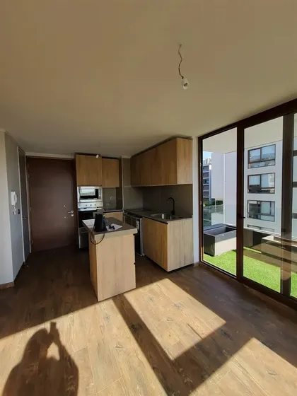 Departamento En Venta De 2 Dorm. En Las Condes