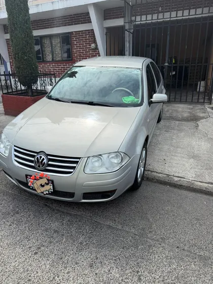 Volkswagen Jetta Clásico 2.0 Cl 5vel Aa Mt