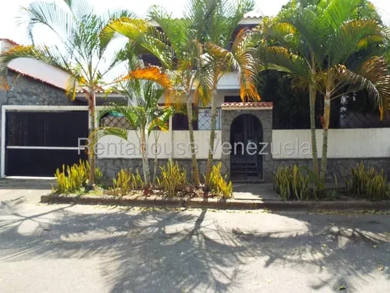 Casa En Venta - Elena Marin Nobrega - Mls 26-19142