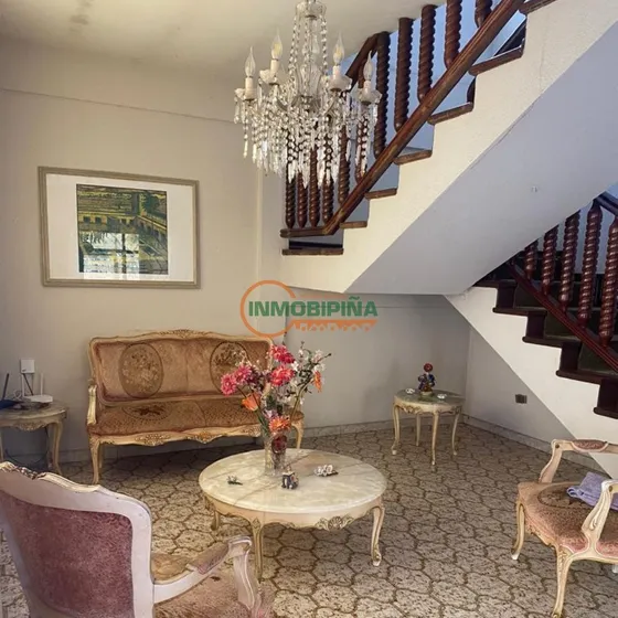 Inmobipiña Vende Casa De 2 Niveles En La Cornisa, Puerto Ordaz, Estado Bolivar - Dv
