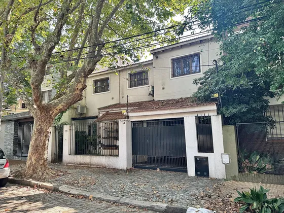 Divina Casa Hecha A Nuevo En Olivos, Cerca De La Isla Y La Estacion De Tren.