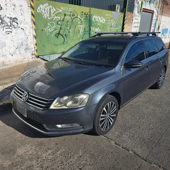 Volkswagen Passat Variant 2.0 Luxury Tsi 211cv Dsg