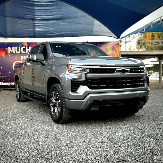 Chevrolet Cheyenne 5.3 Doble Cab Rst 4x4 At