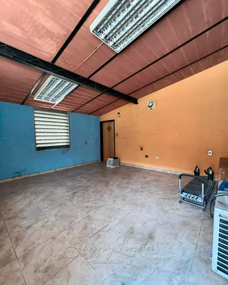 Alquiler Local Calle San Ignacio, Cruce Con Av. Los Cedros Maracay