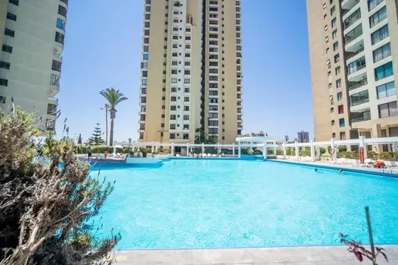 ¡vive Frente A Playa Cavancha En Iquique!