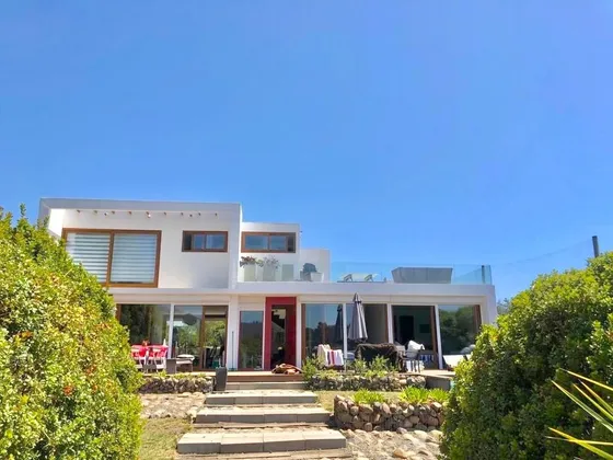 En Venta Linda Casa Con Excelente Orientación Y Vista
