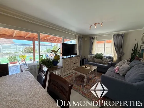 Oportunidad En Serena Golf Venta De Casa De 3 Habitaciones