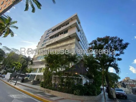 Alquler De Bello Apartamento, Mls 25-23727, Ycl.