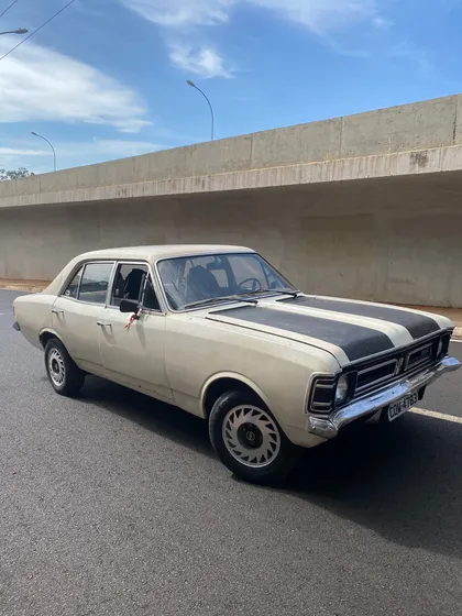 Chevrolet Opala Câmbio No Volante 4 Portas