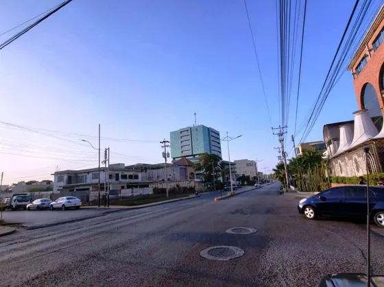 Con Gran Potencial Comercial Se Vende Lote De Terreno