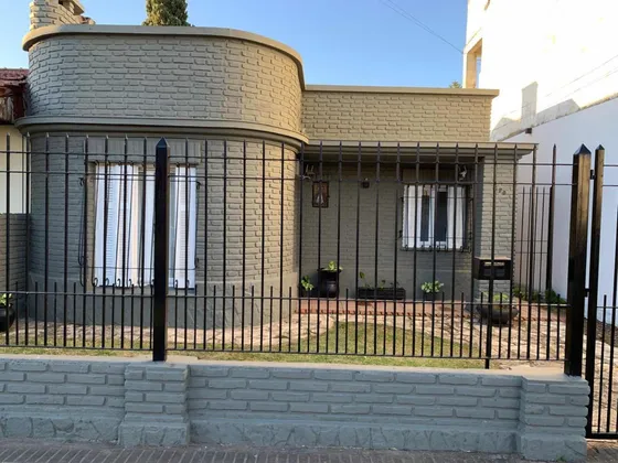 Dueño Vende Casa 4 Ambientes. Temperley. Apto Crédito