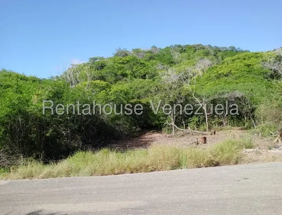 Ca Vende Terreno Entre Montañas, Tierra Fertil La Asuncion Isla De Margarita.